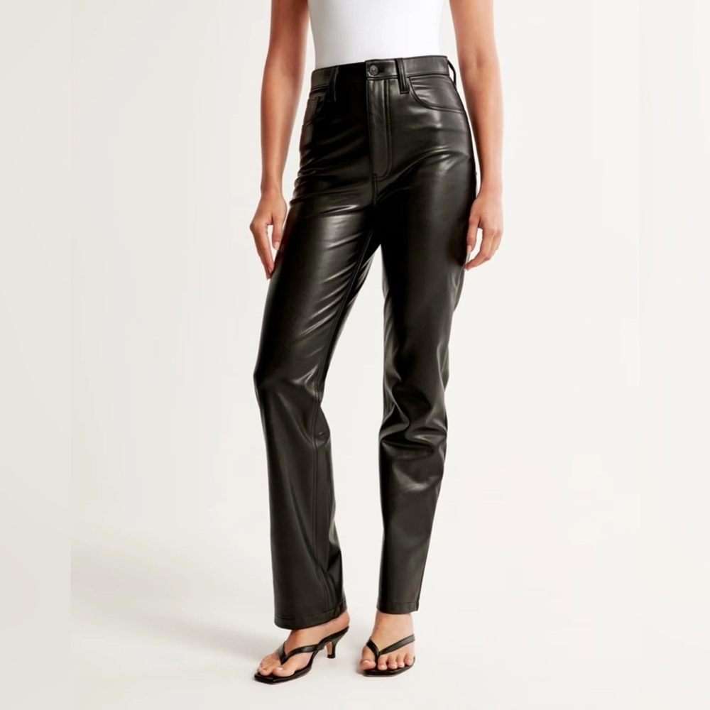 Abercrombie 90s Ultra High Rise‎ Faux Leather Pants Black Straight Leg 28/6